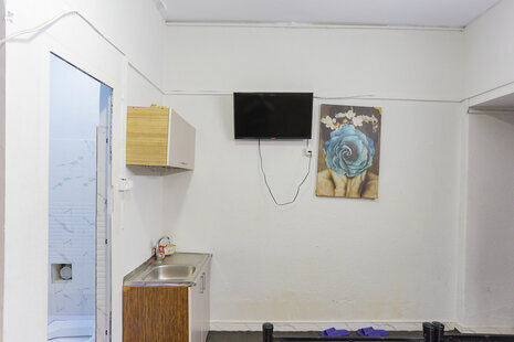 سوئیت اسلامی واحد 103 در بلوار کشاورز