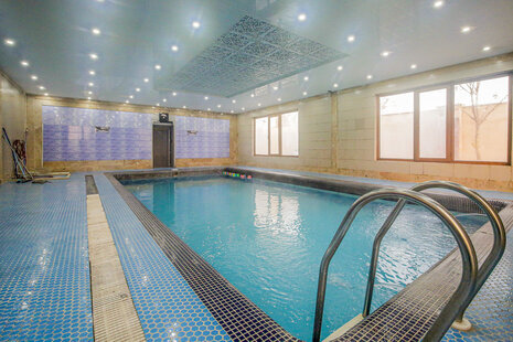 ویلا سه خواب استخرآبگرم در چهارباغ