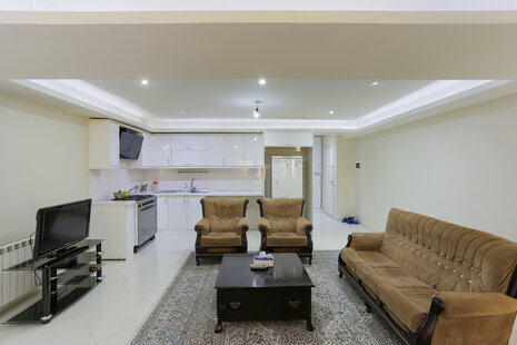 آپارتمان مبله دوخواب آگور 4 در میدان حر