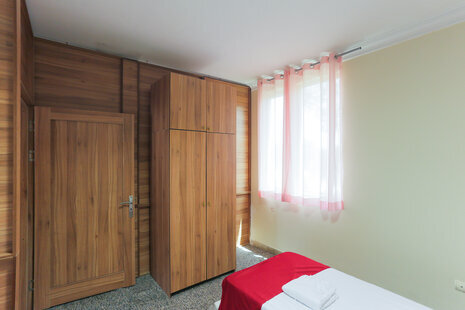 واحد دوخواب آتلانتیس در هتل آپارتمان جمهوری