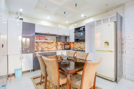 ویلا سه خواب استخرآبگرم در چهارباغ