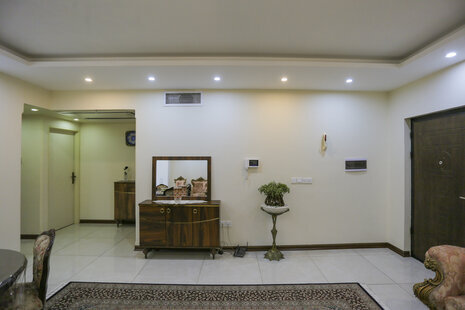 آپارتمان تکخواب مبله در بلوار فرحزادی شهرک غرب