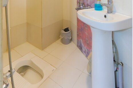 اتاق یک نفره با سرویس ایرانی در هتل تهران