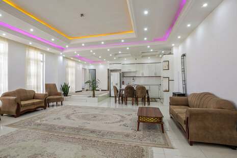 ویلا استخردار روبازدر سنقرآباد چهارباغ