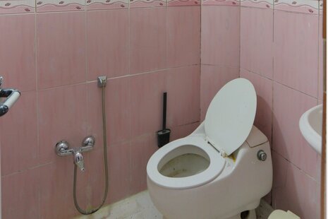 واحد تکخواب چهار نفره VIP 205 در مسافرخانه میدان فردوسی