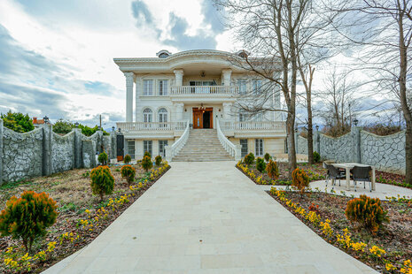 ویلا لاکچری تریپلکس عمارت مادر