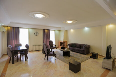 آپارتمان مبله طبقه پنجم در ونک