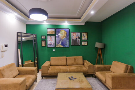 آپارتمان مبله کشاورز 65 متر 2 خواب ویژه