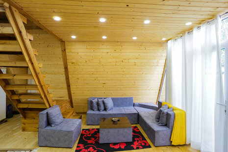 کلبه سوئیسی دوبلکس دوخواب میثم در بندر انزلی