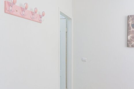 آپارتمان مبله دوخواب کوروش مال 3 در ستاری