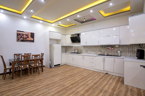 باغ ملکی1 استخر آبگرم سرپوشیده با بیلیارد و فوتبال دستی