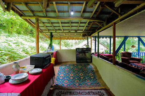 واحد دو خواب در طبقه اول باغ ویلا فومن