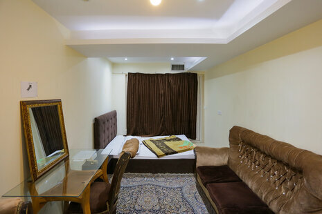 سوئیت 11 در میدان حر