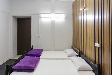 سوئیت اسلامی واحد 103 در بلوار کشاورز