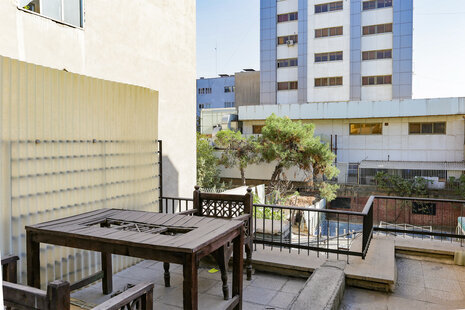 سوئیت اسلامی واحد 302 در بلوار کشاورز