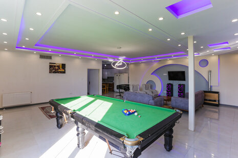 ویلا دوخواب استخردار کیسان در چهارباغ