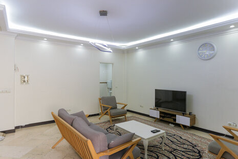 آپارتمان مبله تکخواب زرتشت 15 در خیابان ولیعصر