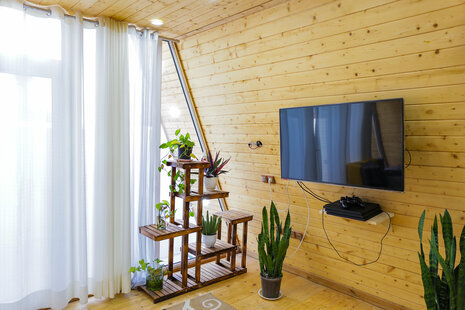 کلبه سوئیسی دوبلکس دوخواب میثم در بندر انزلی