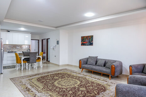 آپارتمان مبله دوخواب 5  امید ممتاز در قشم