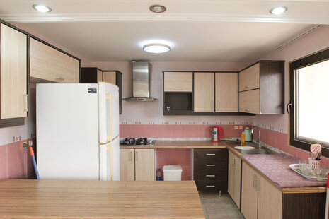 آپارتمان دوخواب در شهرک میرمهنا 3