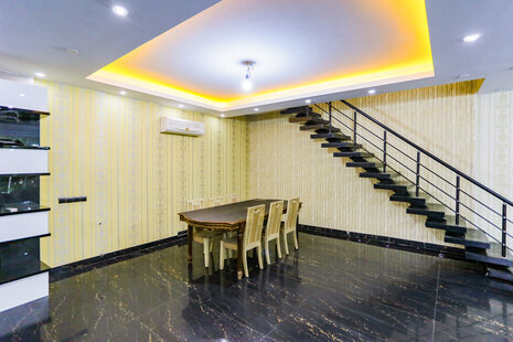 ویلا دوبلکس استخردار سه خواب در چهارباغ