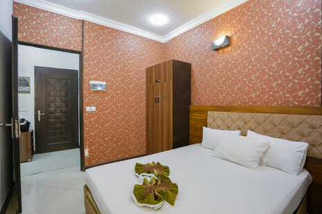 اتاق (4نفره)در هتل آپارتمان در مشهد