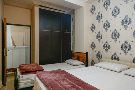 آپارتمان مبله تکخواب 9  امید یک در قشم