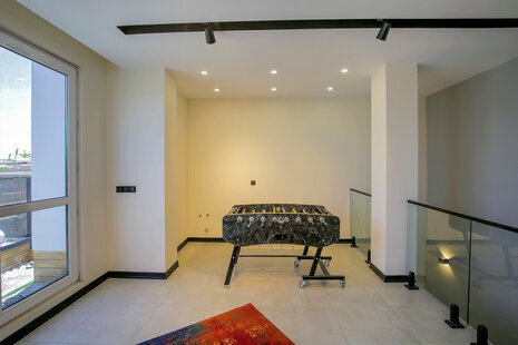 ویلا دوبلکس مدرن استخر آبگرم در کردان