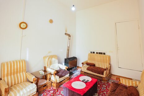 خانه ویلایی تکخواب دربست در درکه