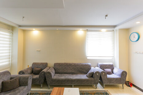 آپارتمان تکخواب طبقه همکف در نواب