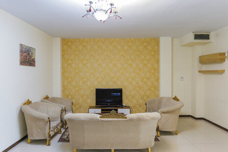 آپارتمان مبله طبقه دوم در پیروزی