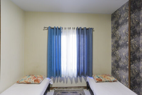 اتاق 118 بدون سرویس در مهمانپذیر میدان خراسان