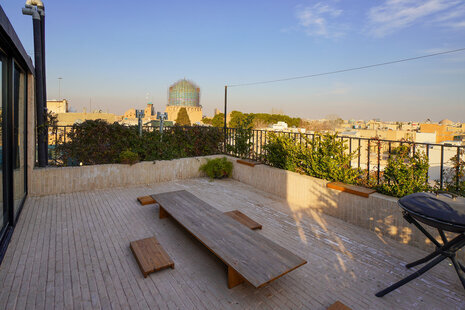 سوئیتVIPدر خانه مسافر در اصفهان