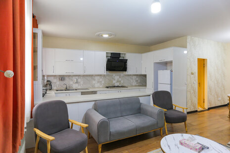 آپارتمان مبله دوخواب واحد 1 در شهرک گلستان