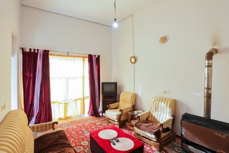 خانه ویلایی تکخواب دربست در درکه