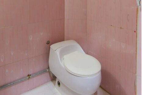 واحد سه نفره 111 در مسافرخانه میدان فردوسی