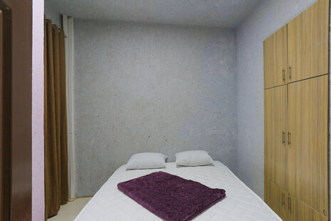 واحد تکخواب پنج نفره VIP 203 در مسافرخانه میدان فردوسی