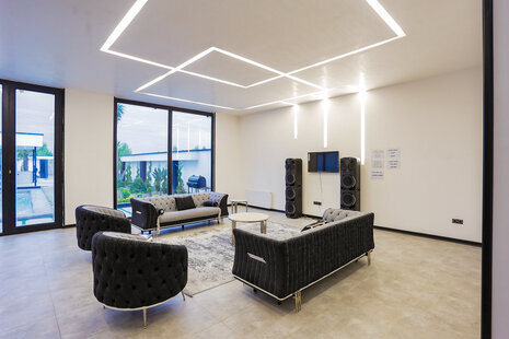 ویلا سه خواب استخردار خوبان در چهارباغ