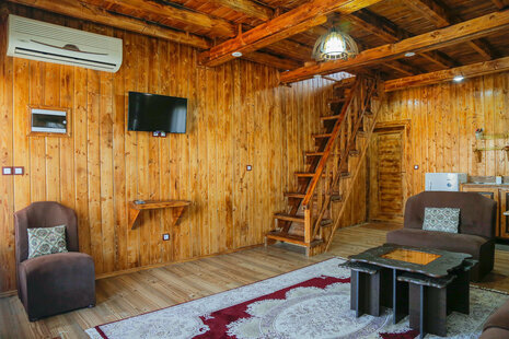 کلبه دوخواب چوبی آریسا در رامسر