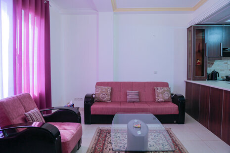 آپارتمان مبله یک خوابه درکیش دنج 14