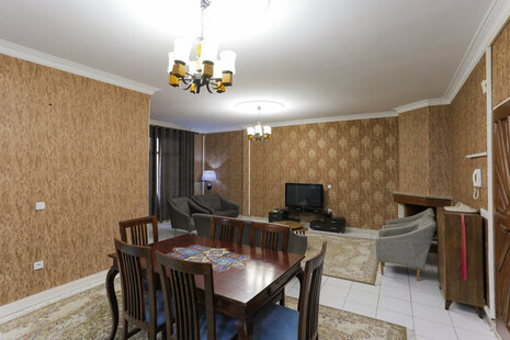 آپارتمان مبله دوخواب واحد 2 در آیت الله کاشانی