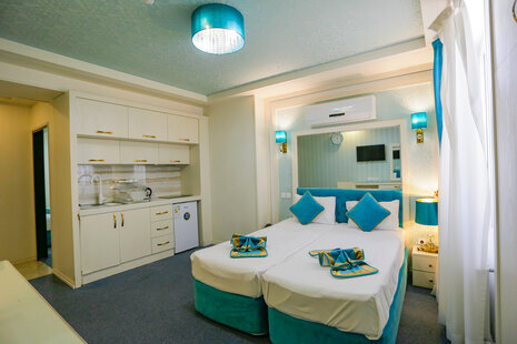 واحد تکخواب(4نفره) درهتل درمشهد