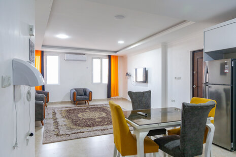 آپارتمان مبله دوخواب 5  امید ممتاز در قشم