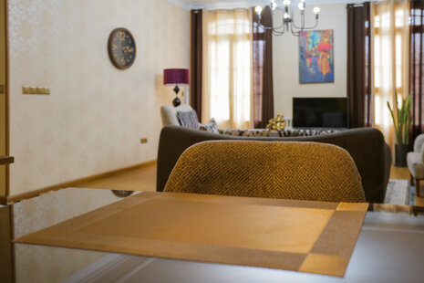 آپارتمان دو خواب مبله اشرفی اصفهانی کد (05)