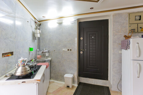 سوئیت 15 متری کلوانی 2 در میدان راه آهن