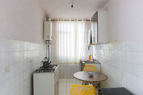 آپارتمان مبله تکخواب سپید 4 در خیابان مالک اشتر