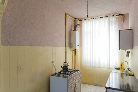 آپارتمان مبله تکخواب سپید 2 در خیابان مالک اشتر