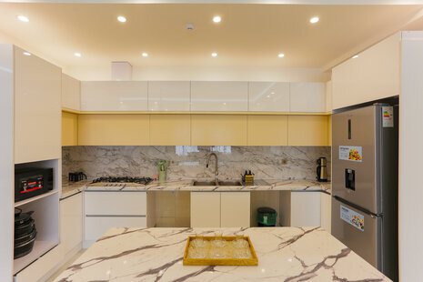 آپارتمان مبله 3 خواب لوکس B در ظفر