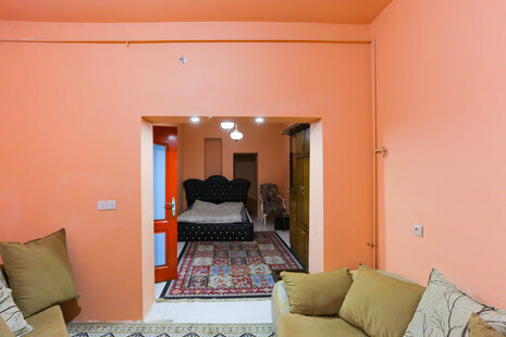 سوئیت مبله انقلاب رشتچی 1 در میدان انقلاب