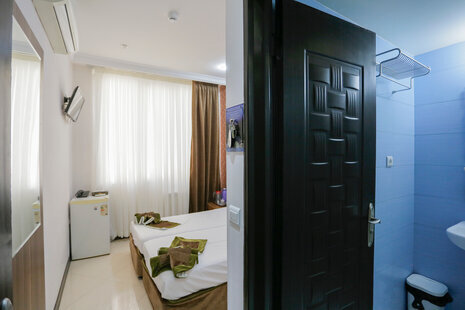 اتاق 2نفره در هتل آپارتمان در مشهد